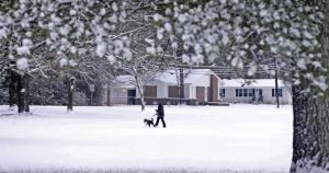 Read more about the article Airport delays, travel warnings as southern U.S. storm maintains icy grip – Global News Toronto