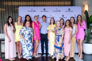 Read more about the article CruiseHQ and Royal Caribbean celebrate partnership and reveal VIP famil – Travel Weekly