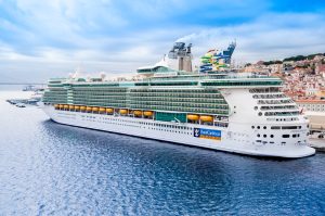 Read more about the article Royal Caribbean bans portable WiFi routers – Travel News