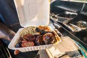 Read more about the article 10 Black-Owned BBQ Joints In Houston, Texas – Travel Noire