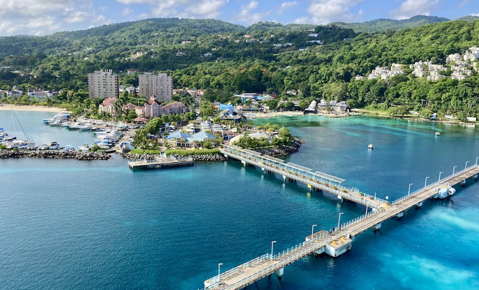 Read more about the article Canada issues travel warnings for 5 Caribbean destinations and Mexico – Vancouver Is Awesome