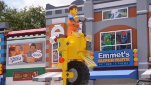 Read more about the article Legoland Florida to lay off hundreds of workers – The Business Journals