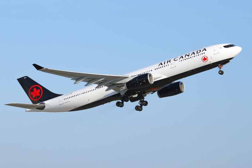 You are currently viewing Air Canada to reduce US bound flights as trade tensions and currency struggles persist – Travel And Tour World