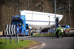 Read more about the article Drivers face delays as 17 abnormal loads scheduled this week – Yahoo News UK