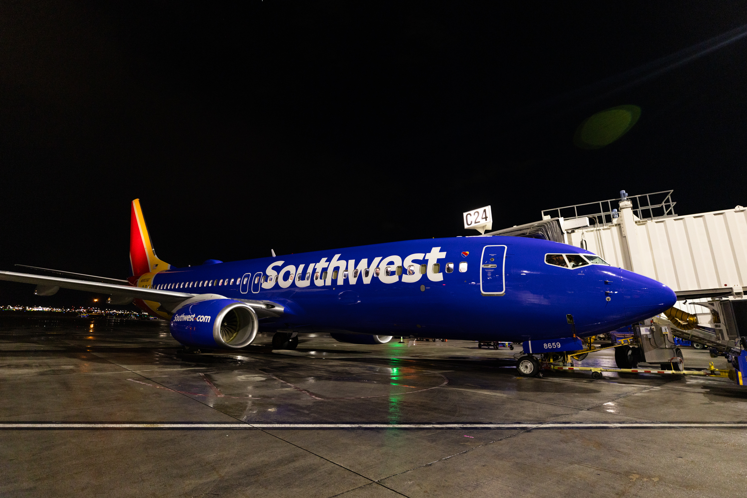 You are currently viewing Southwest starts red-eye flights from Las Vegas – Time Out