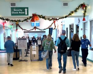 Read more about the article KEY WEST AIRPORT HITS HOLIDAY HIGH – Florida Keys Weekly