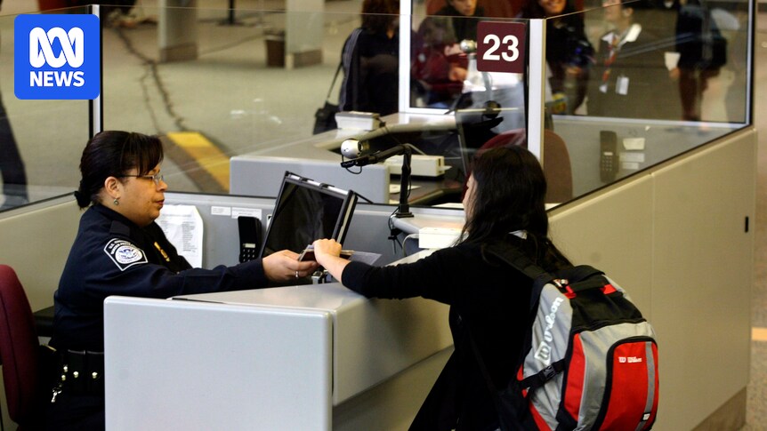 You are currently viewing Immigration lawyers provide advice for Australians facing US border security – Australian Broadcasting Corporation