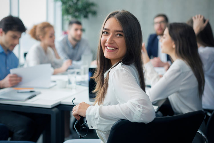 Read more about the article Business Briefs – Naples Florida Weekly