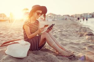 Read more about the article Best travel credit cards for beginners in 2025 – CNBC