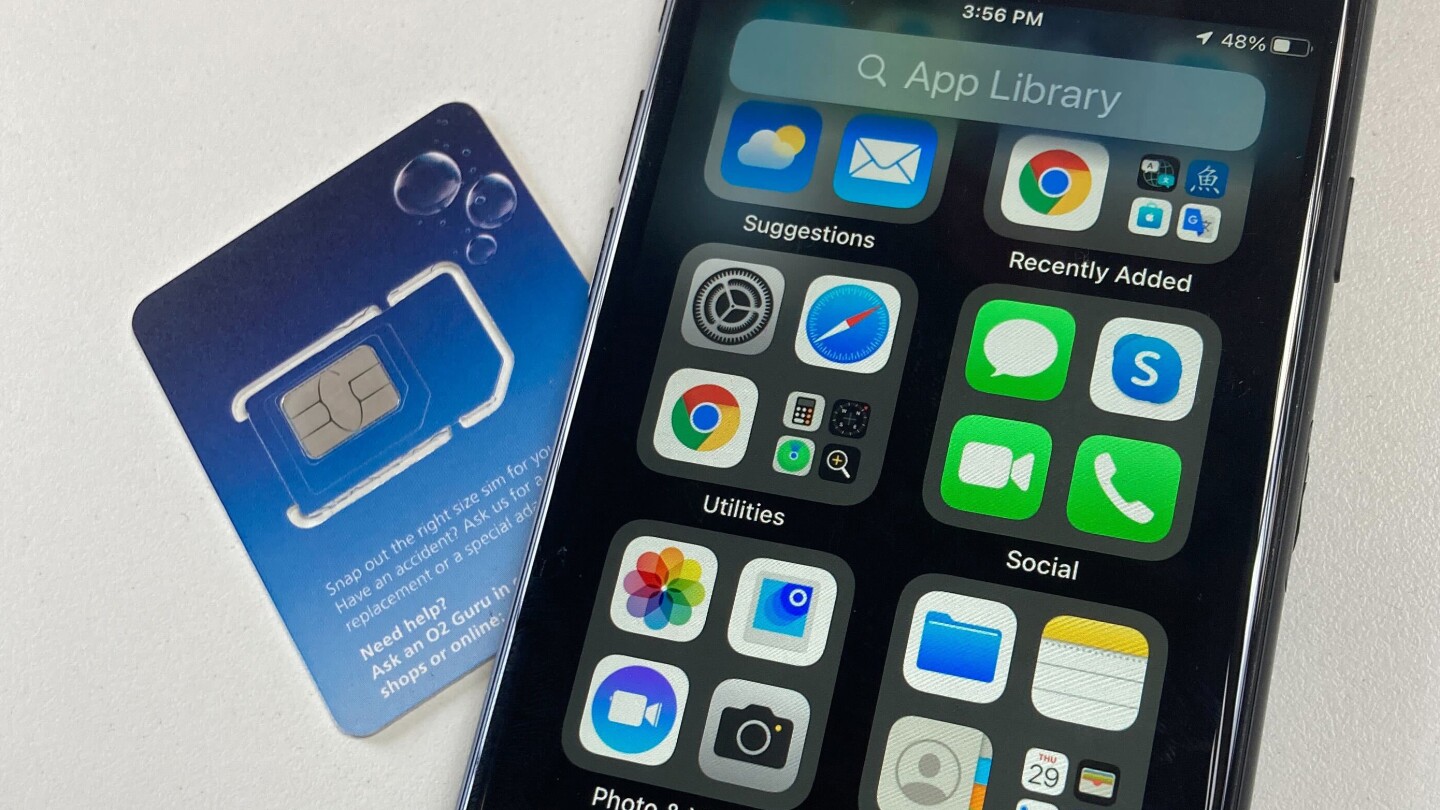 You are currently viewing One Tech Tip: Use a roaming eSIM on your summer travels to avoid cellphone data fees – AP News