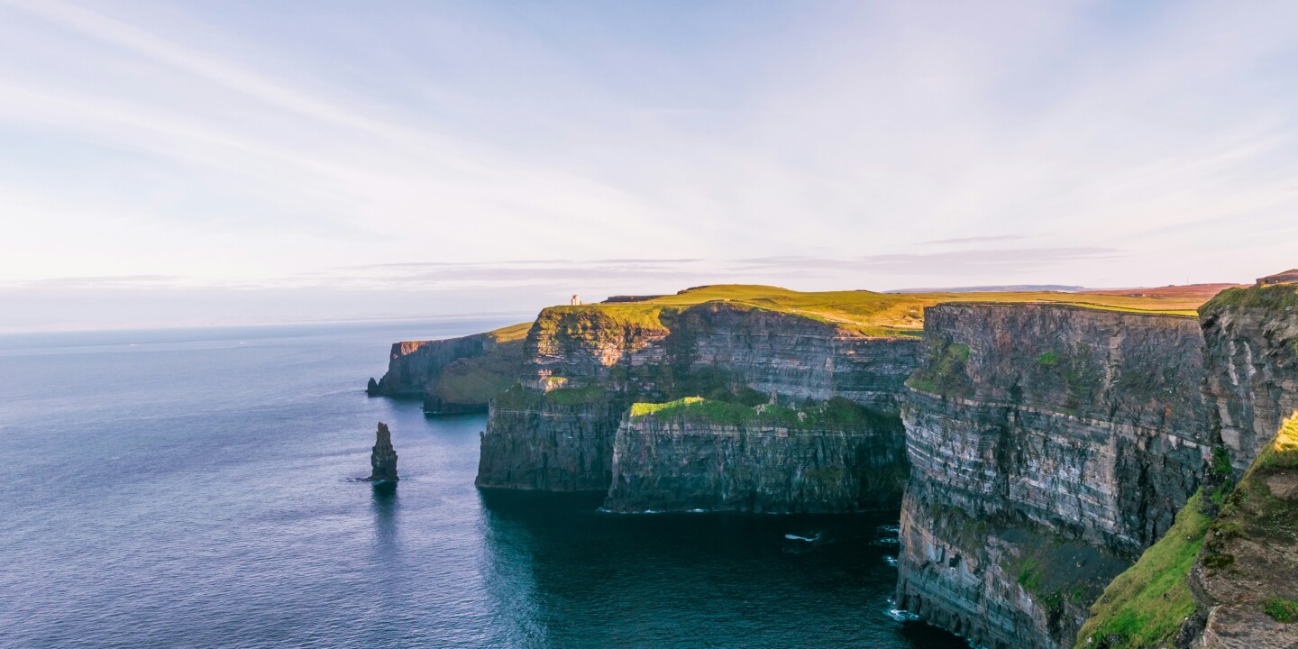 You are currently viewing Travel Tuesday Is Here—These Are the 70 Best Travel Deals for Flights, Hotels, Cruises, Tours, and Gear – AFAR