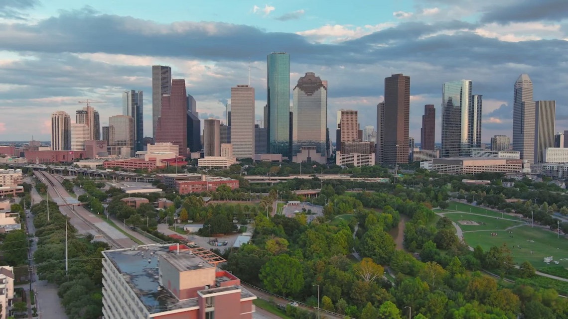You are currently viewing 'Trump Slump?' Houston's international visitor numbers decline so far in 2025 – KHOU