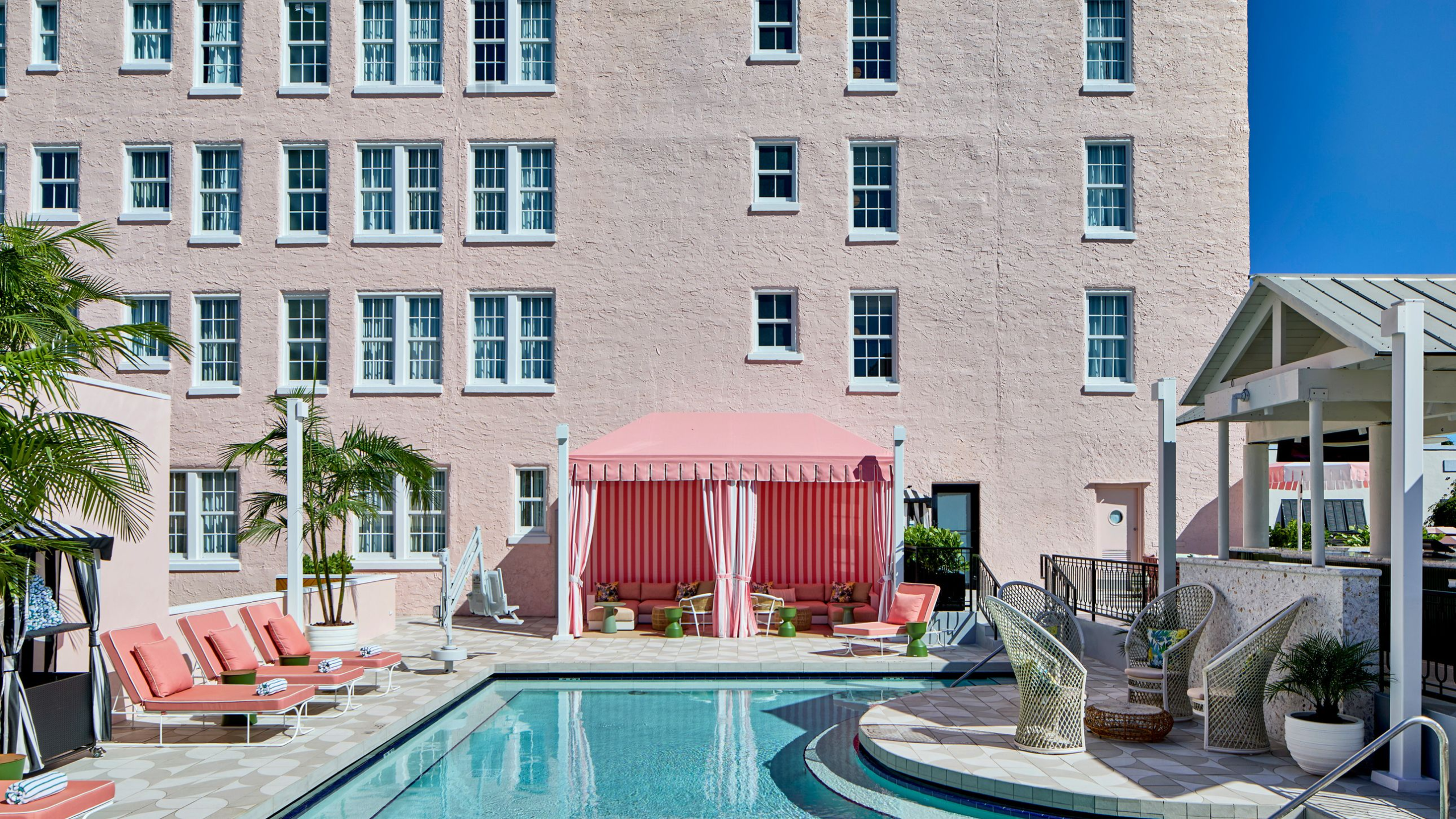 Read more about the article 15 Best Hotels in the Florida Keys, From Private Islands to Beachy Bungalows – Condé Nast Traveler