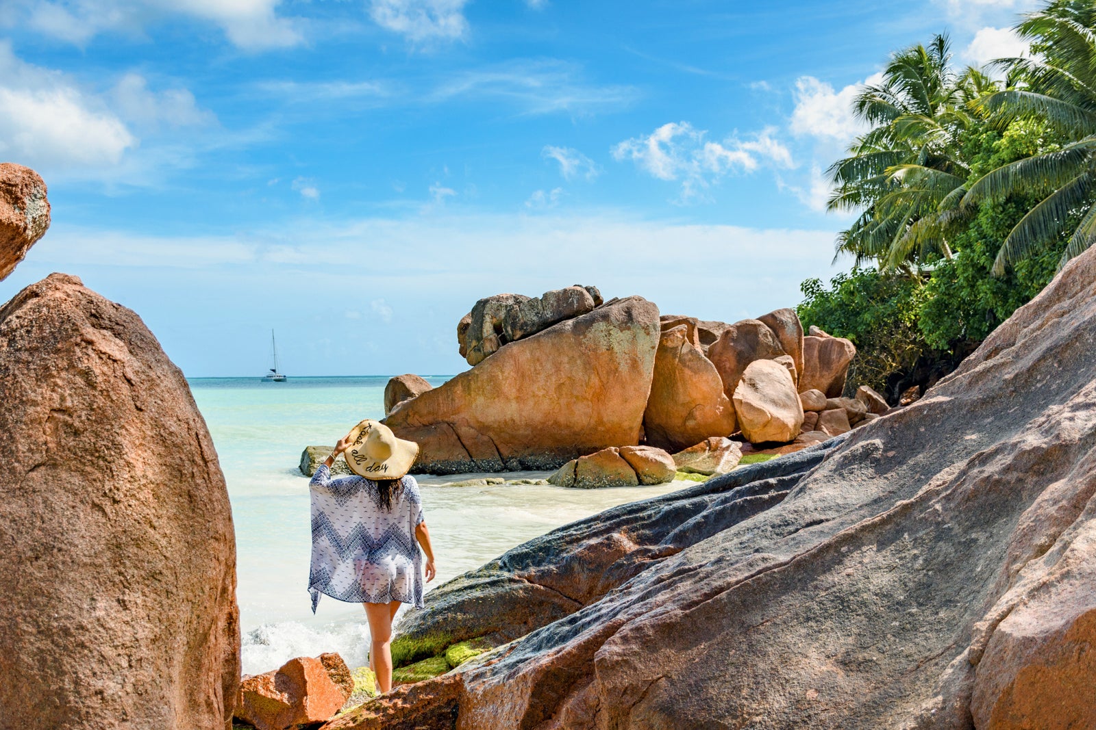 You are currently viewing Points and miles travel deals for May: Earn with these offers – The Points Guy