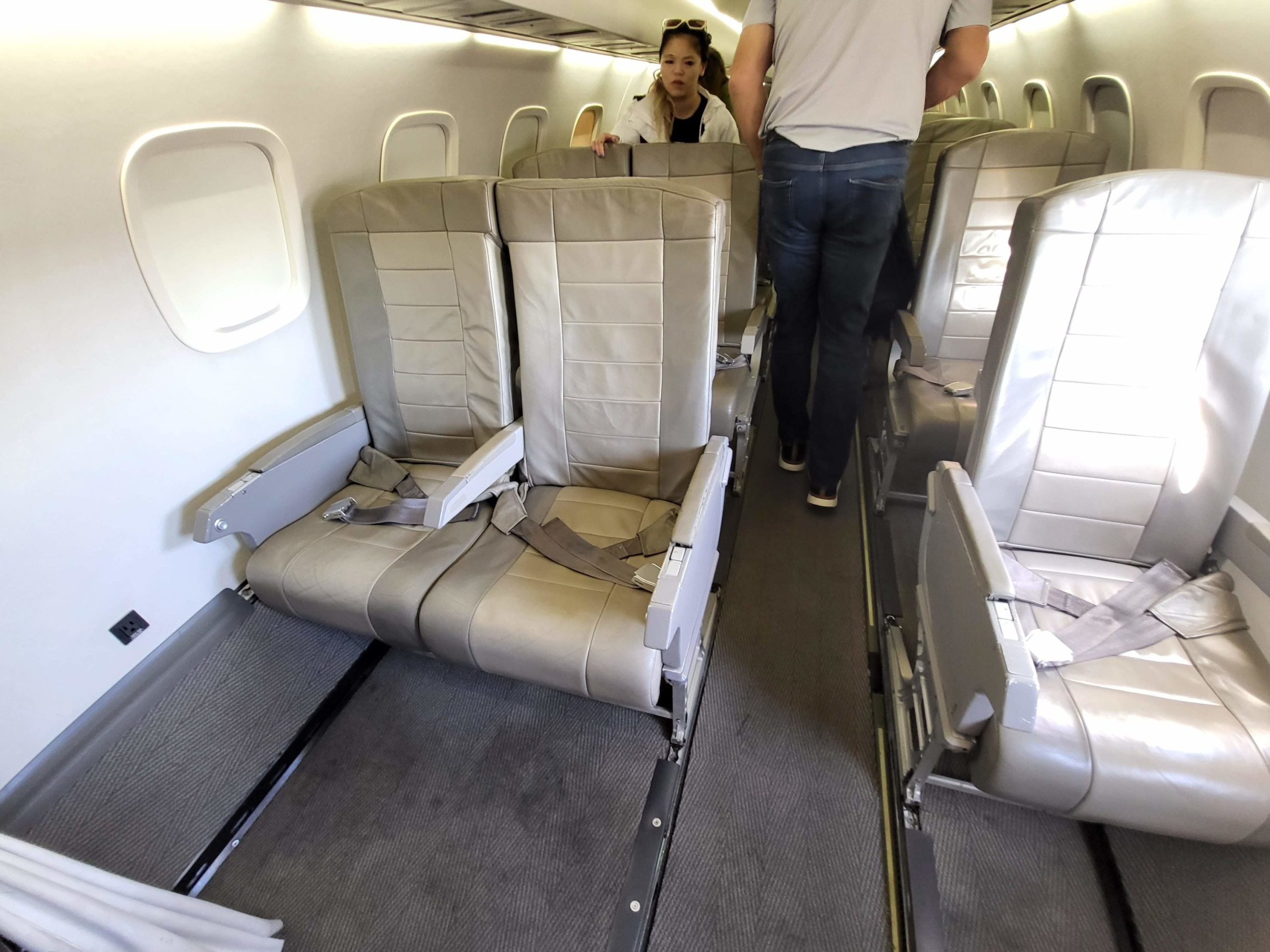 Read more about the article Semiprivate Flights With JSX [Booking, Pricing, and Routes] – Upgraded Points