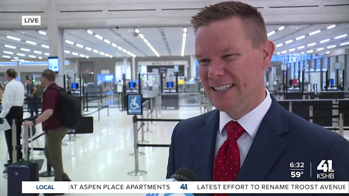 You are currently viewing Deputy Director of Aviation Justin Meyer talks 2025 travel trends – Yahoo