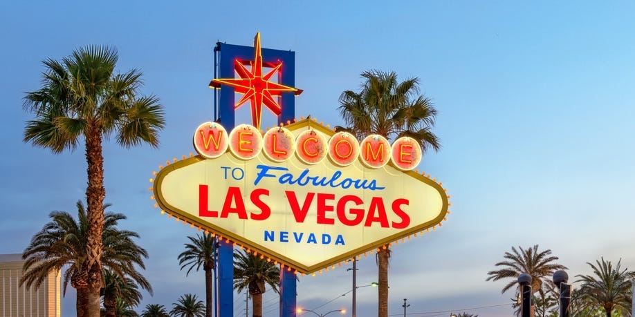 You are currently viewing How to Plan a Trip to Las Vegas on a Budget and Gamble for Free – Business Insider