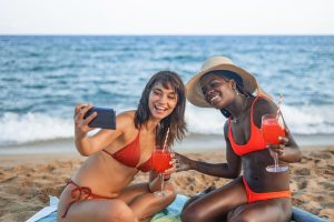 Read more about the article Eight simple ways to slash the cost of your summer holiday – The Independent