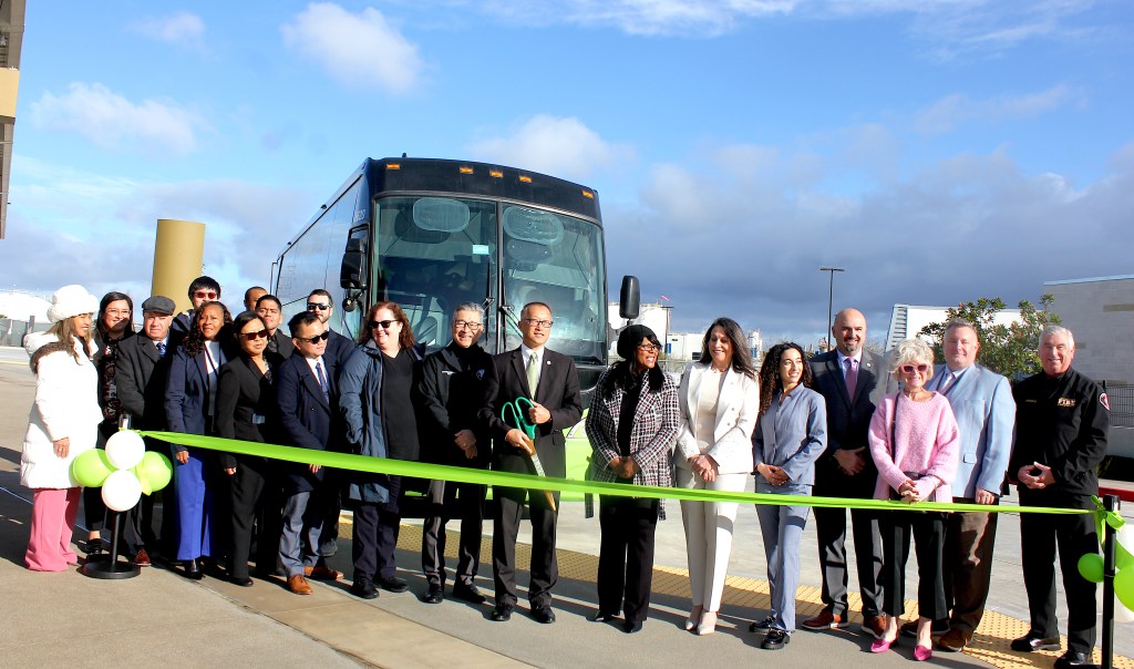 You are currently viewing FlixBus launches service in Torrance – dailybreeze.com