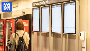 Read more about the article Delays for rail commuters across Sydney: As it happened – Australian Broadcasting Corporation