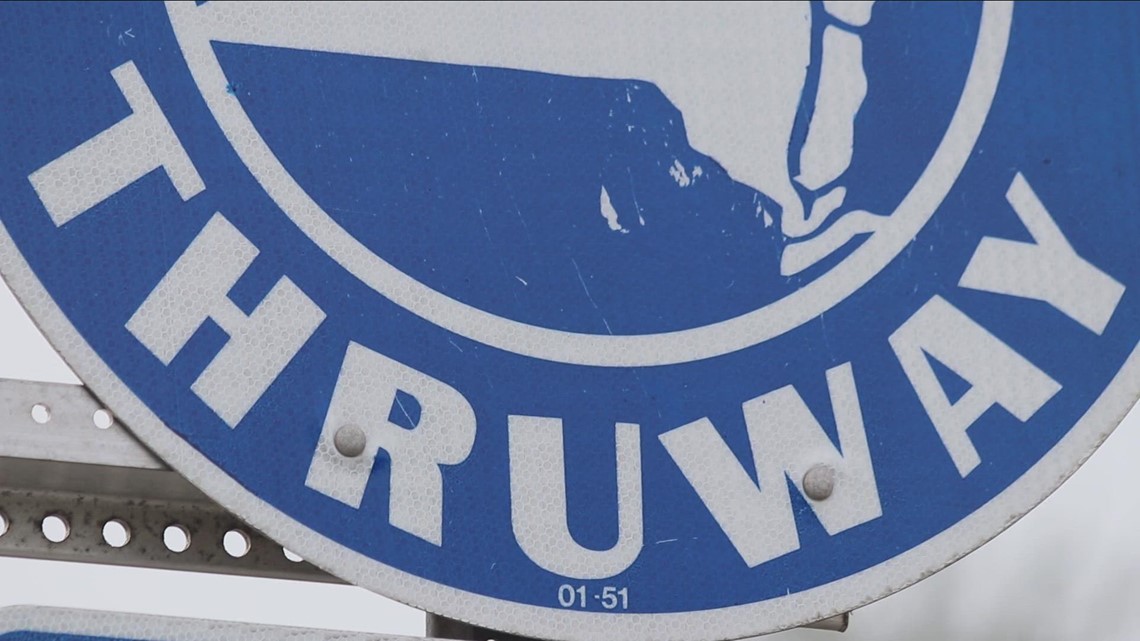 Read more about the article State Thruway's westbound lanes are open again – WGRZ