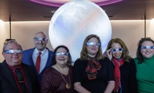 Read more about the article Governor Hochul Updates New Yorkers on State Preparations Ahead of April 8 Eclipse – Governor Kathy Hochul (.gov)