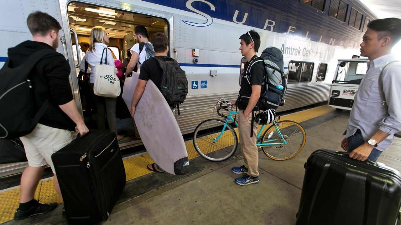 You are currently viewing Amtrak Pacific Surfliner adds service between San Diego and Los Angeles – Spectrum News