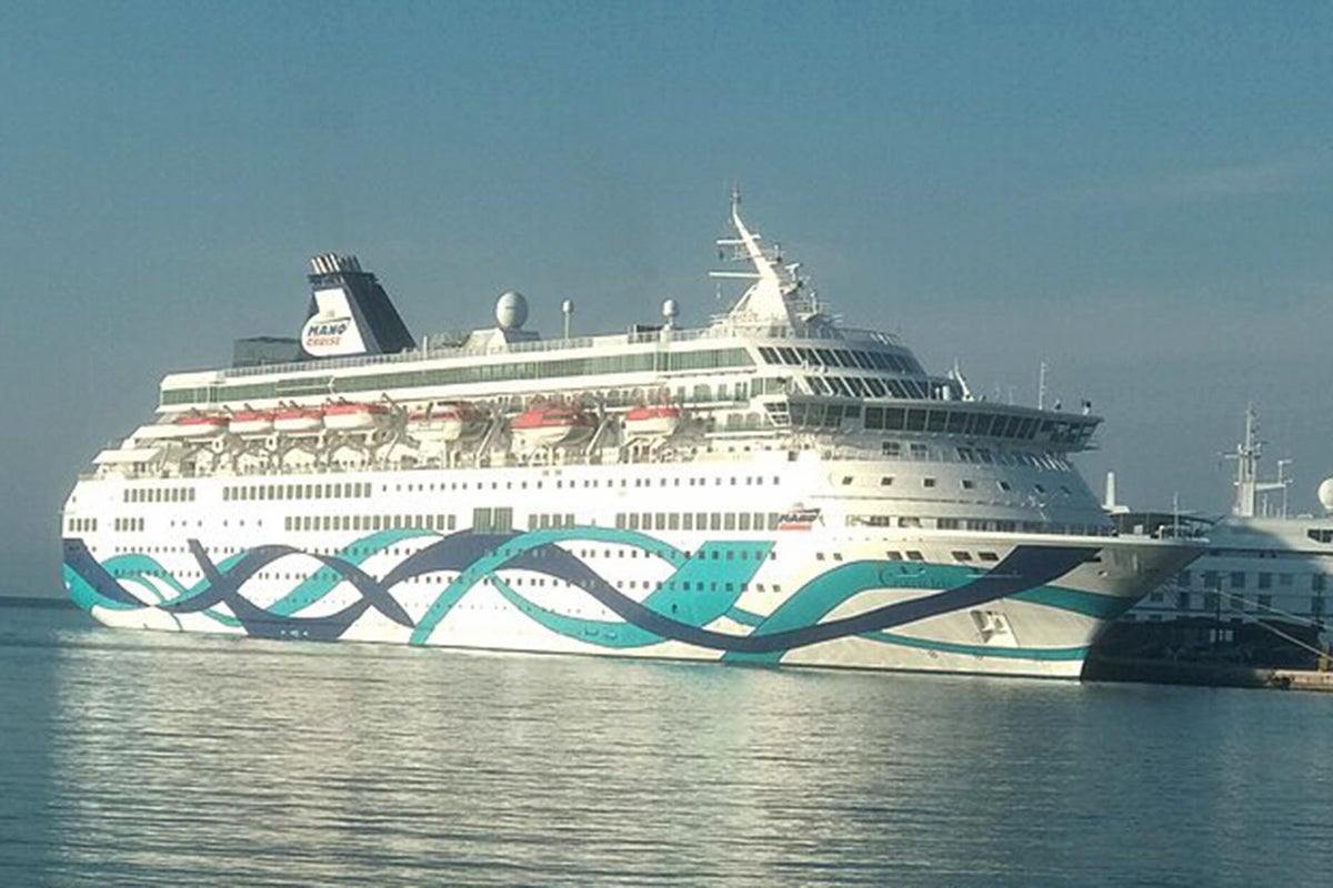 You are currently viewing More than 1,000 young tourists stranded in Israel evacuated on luxury cruise ship – The Independent