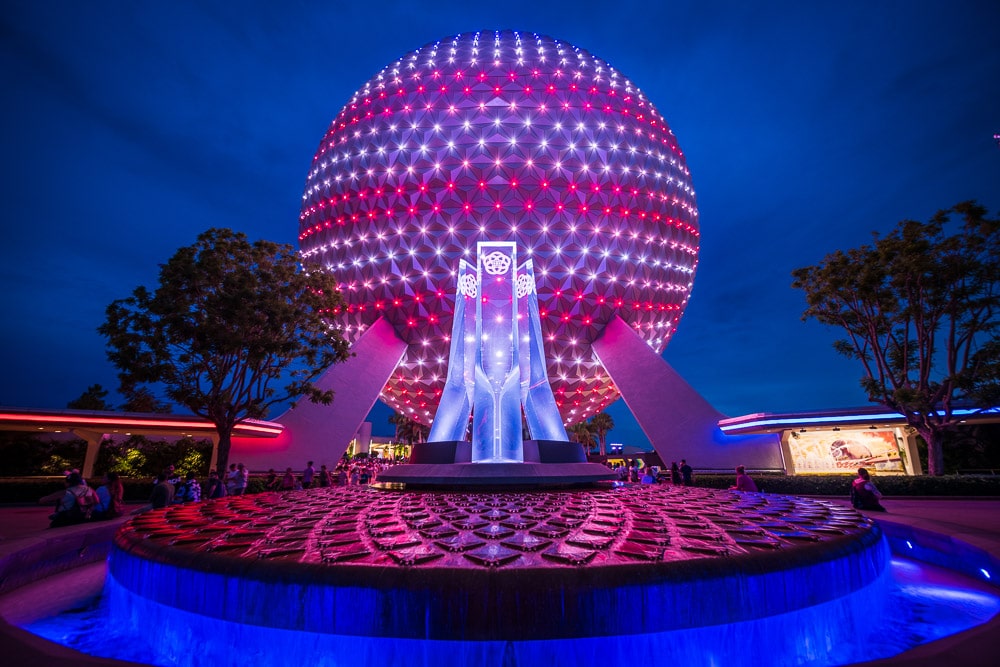 You are currently viewing July 4th at Disney World Survival Guide – Disney Tourist Blog