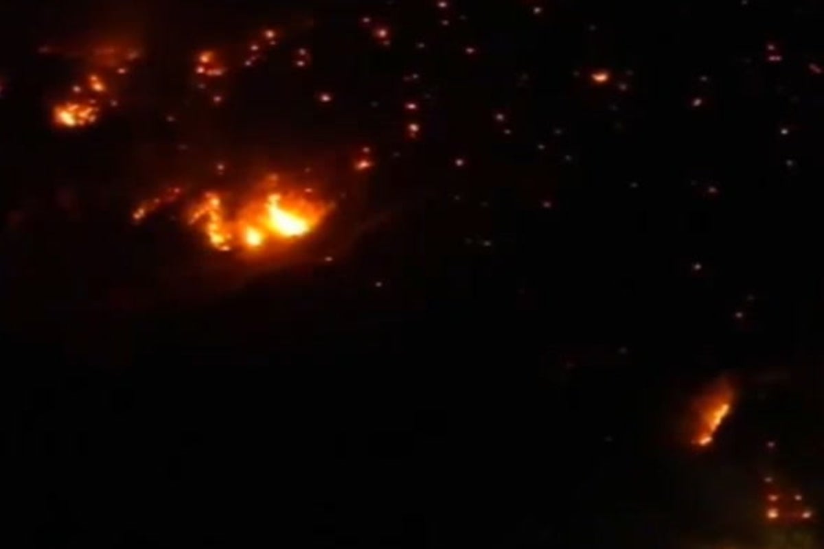 You are currently viewing Is it safe to travel to Turkey? Your rights as wildfires cause flight cancellations – The Independent