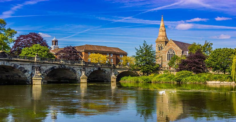 You are currently viewing Top Summer Travel Trends for 2025: Best UK Destinations for International Travellers – Travel And Tour World