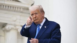 Read more about the article President Trump Bans Travel From 12 Countries In Wake Of Colorado Attack – NewsRadio 740 KTRH