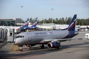 Read more about the article Drone threat reportedly causes mass flight delays in Russia's Moscow, St. Petersburg airports – The Kyiv Independent