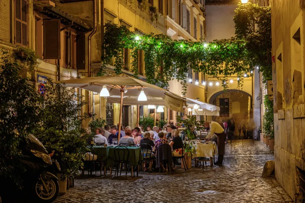 You are currently viewing Is It Safe to Travel to Italy? Warnings You Need to Know – SmarterTravel