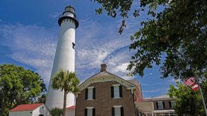 Read more about the article Top Five Most Underrated Travel Destinations In The US Named – AOL.com