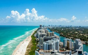 Read more about the article Find Your Soulmate In Miami, Florida While Visiting 'The Ultimatum: Queer Love' Filming Locations – Travel Noire