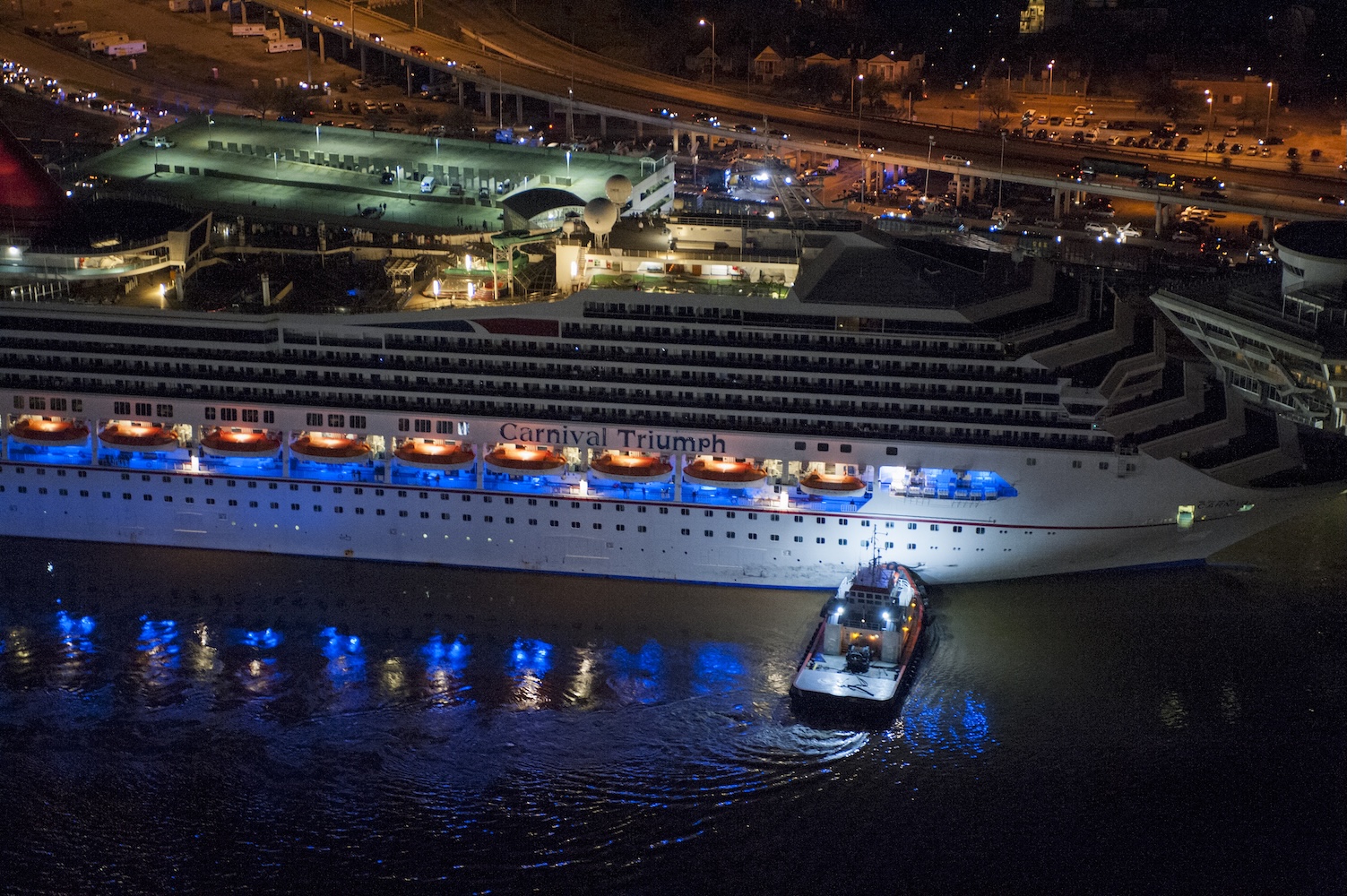 You are currently viewing Crazy Things We Learned From Watching Netflix's 'Trainwreck: Poop Cruise' – Travel Noire