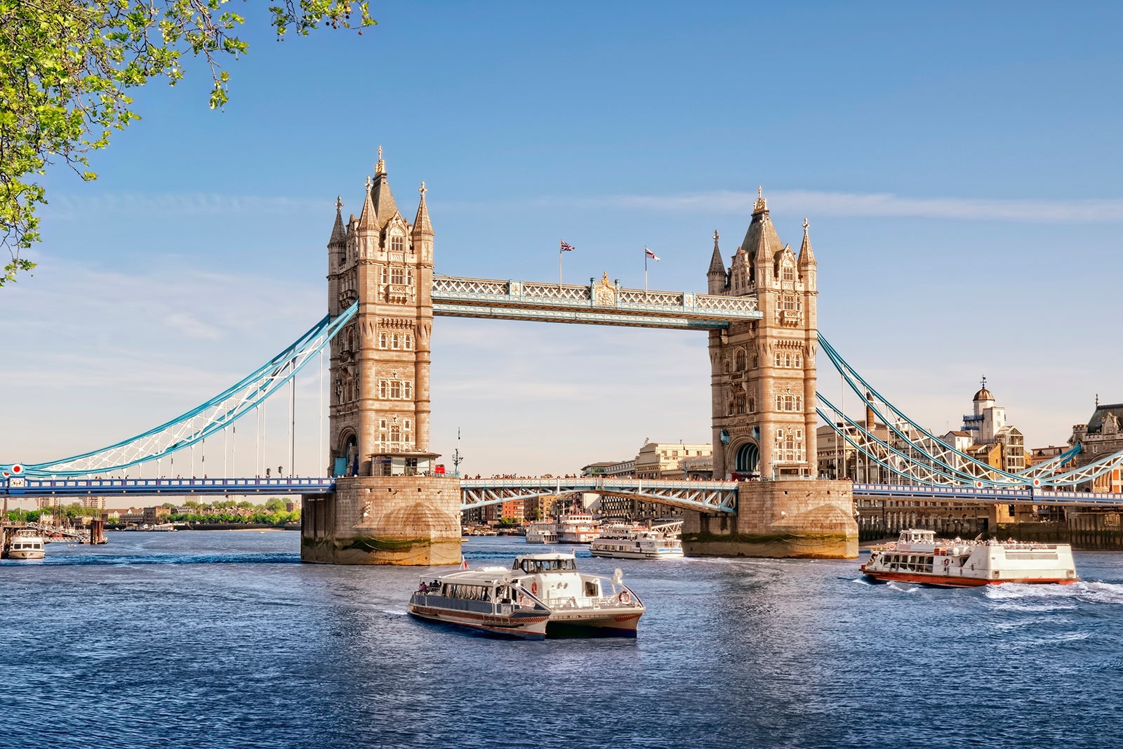 You are currently viewing The best ways to travel to London with points and miles – The Points Guy