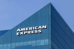 Read more about the article Why American Express Travel Will Stop Selling Flight and Hotel Packages: Exclusive – Skift