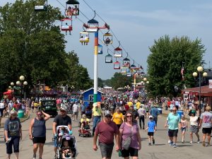 Read more about the article State tourism experts share ideas with Iowa community leaders – Radio Iowa