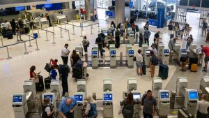 Read more about the article Houston travel: Ground stop issued at Bush Intercontinental Airport due to thunderstorms – FOX 26 Houston