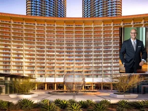 Read more about the article Hiren Prabhakar Named General Manager of Fairmont Century Plaza Los Angeles – FTN news