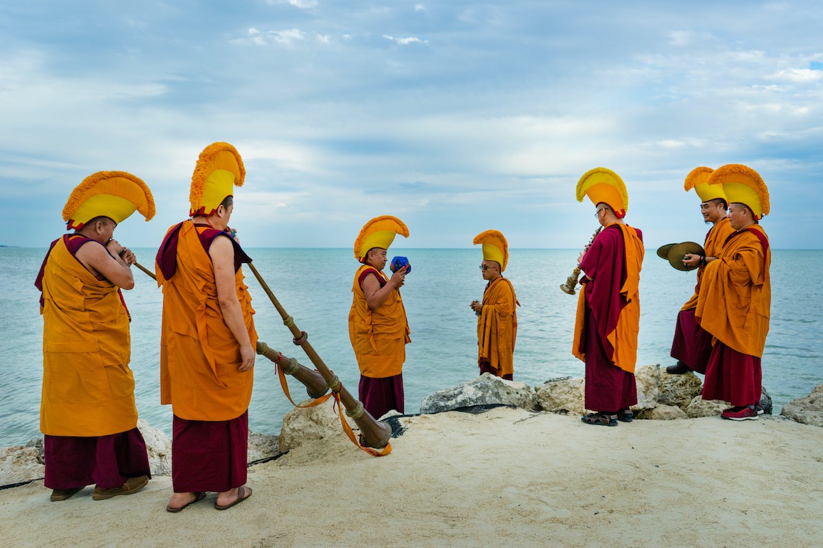Read more about the article TRAVELING TIBETAN BUDDHIST MONKS RETURN TO THE UPPER KEYS – Keys Weekly Newspapers