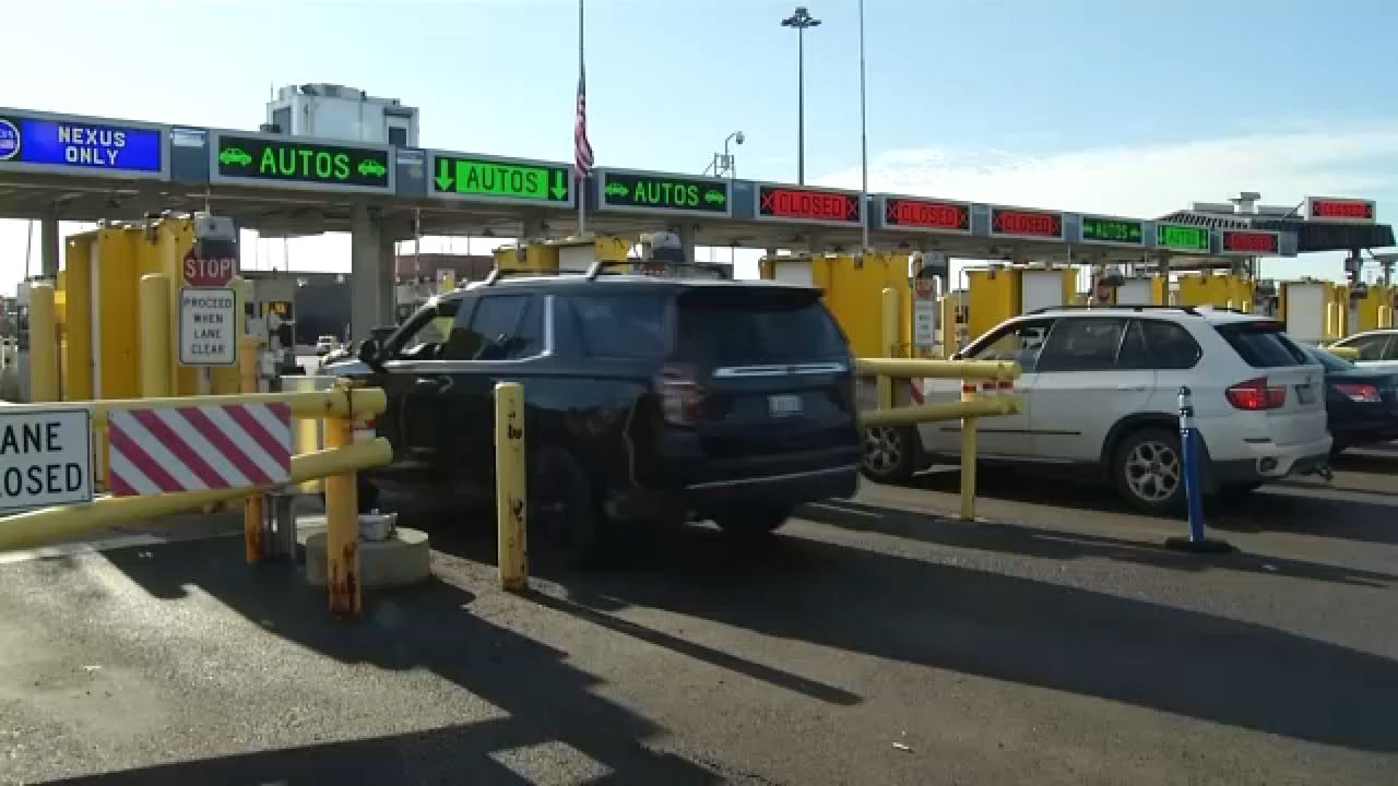 Read more about the article Tips for holiday travelers making their way across U.S.-Canada border – Spectrum News