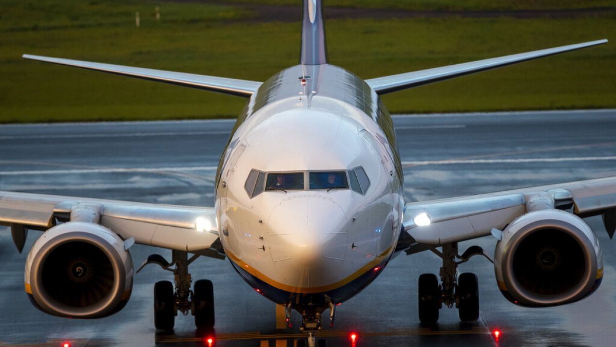 Read more about the article Ryanair renews call for air traffic control reform after Athens delays – Euronews.com