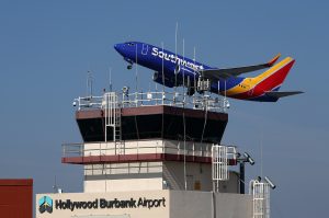 Read more about the article Southwest Airlines passengers report sudden drop after departure from Burbank – NBC4 Los Angeles