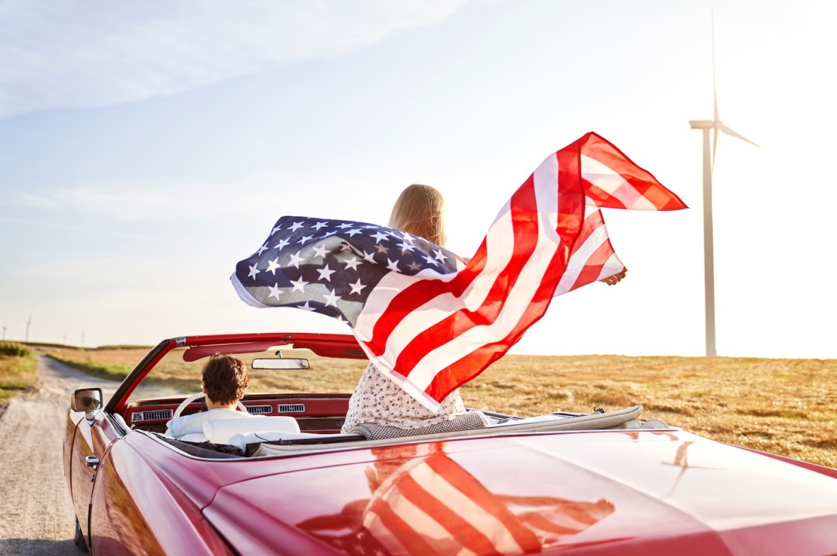 You are currently viewing The Ultimate Guide to Traveling Labor Day Weekend 2025 – Only In Your State