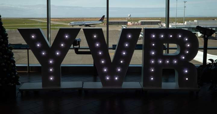 You are currently viewing Flights at YVR resume after air traffic controller shortage, but delays linger – Global News