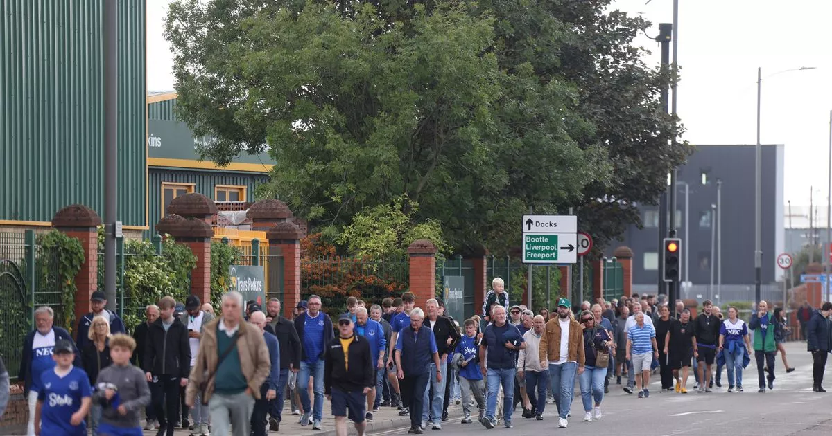 Read more about the article Live Everton v Mansfield travel updates and advice as Hill Dickinson Stadium hosts first evening game – Liverpool Echo