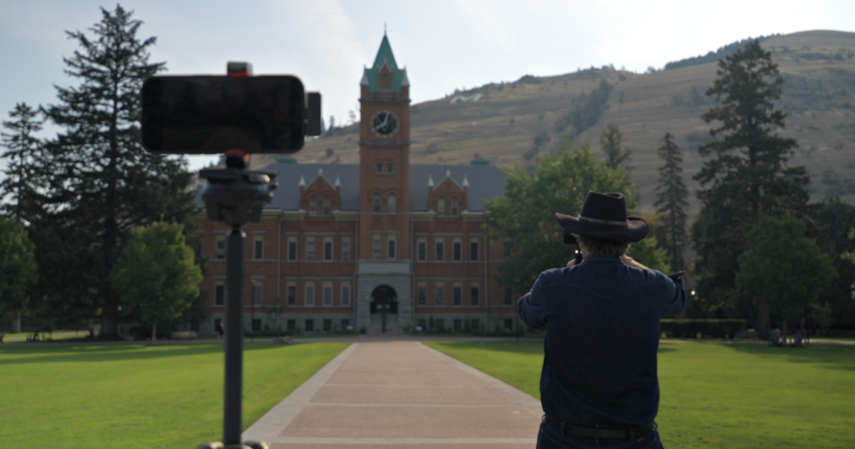 Read more about the article Tips and tricks to phone photographing while photowalking around Missoula – KPAX News